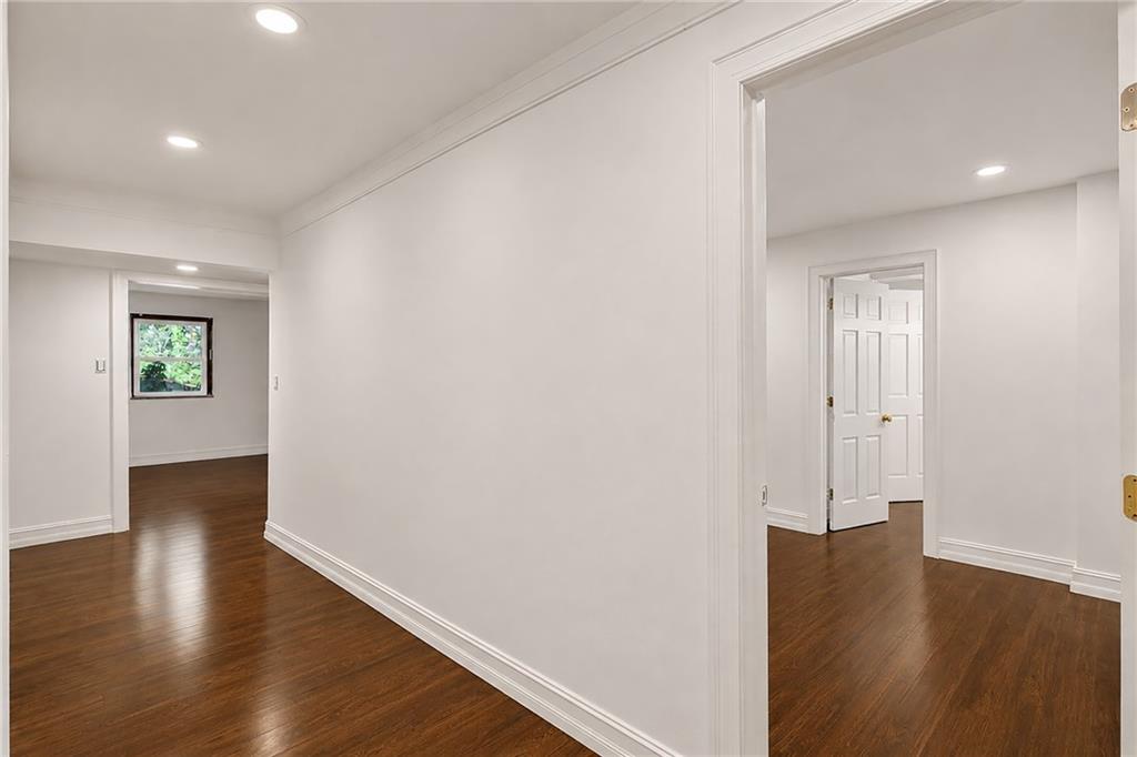 1330 West Wesley Road Northwest Atlanta, GA 30327 - Photo 27 of 39 Gallery Image 27