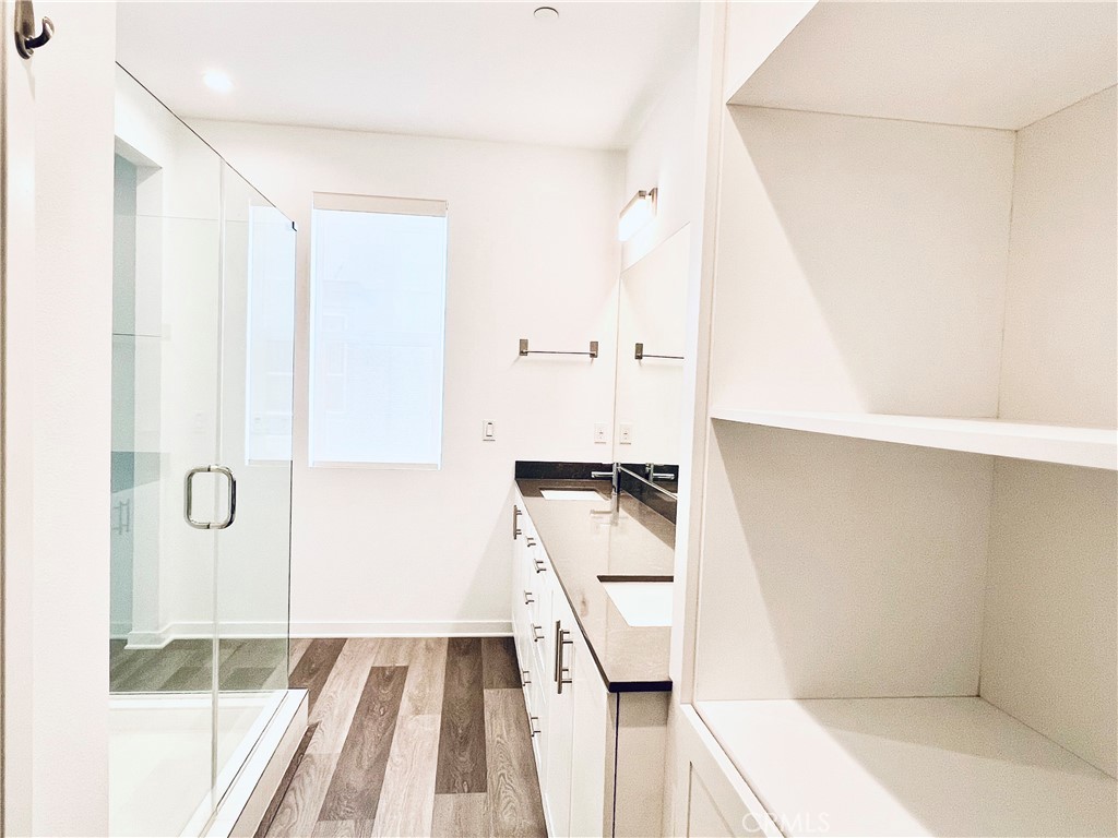 2336 Synergy Irvine, CA 92614 - Photo 13 of 24 a view of bathroom and bathroom