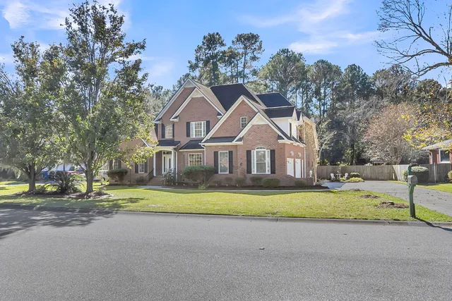 $650,000 | 8675 Laurel Grove Lane, North Charleston, SC 29420