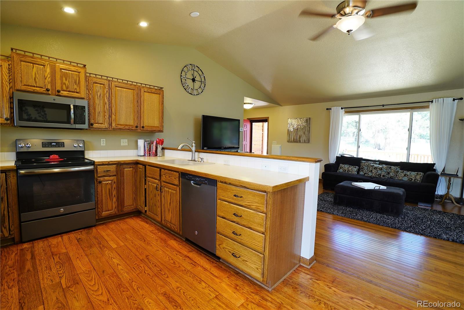 1990 Roland Drive Bailey, CO 80421 - Photo 14 of 34 Gallery Image 14