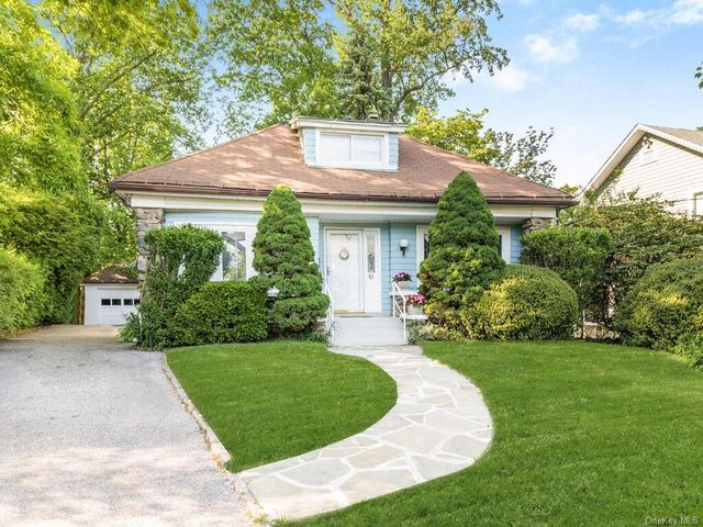 $809,000 | 14 Wildwood Road, Larchmont, NY 10538