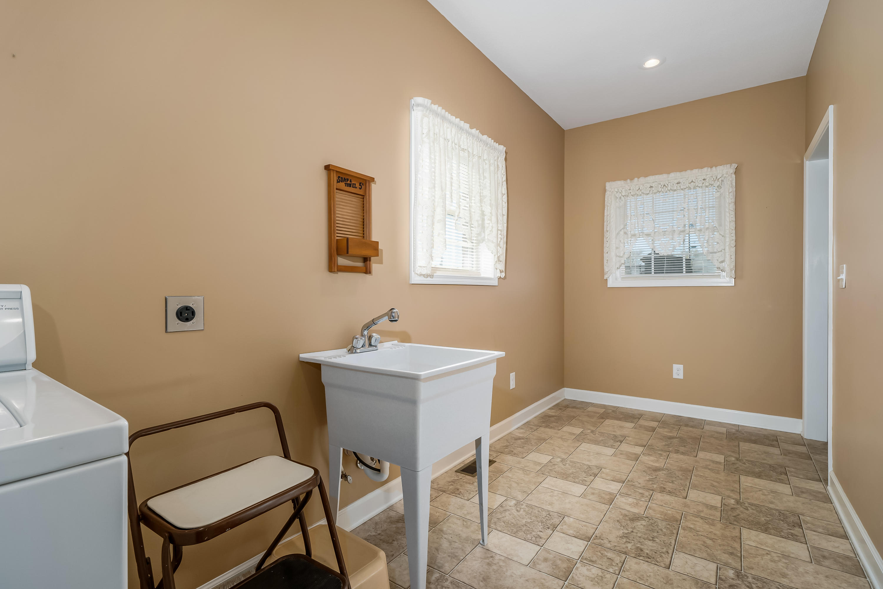 163 Miller Road Jonesborough, TN 37659 - Photo 19 of 95 163 Miller Road (77 of 95)