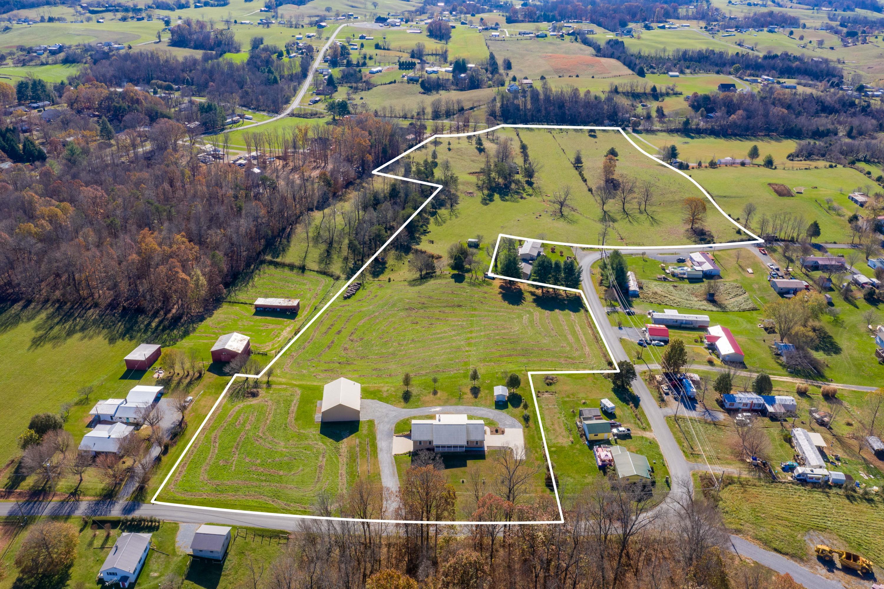 163 Miller Road Jonesborough, TN 37659 - Photo 6 of 95 163 Miller Road (2 of 95)