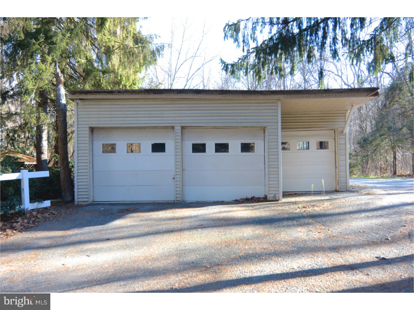 2176 New Holland Road Shillington, PA 19607 - Photo 23 of 25