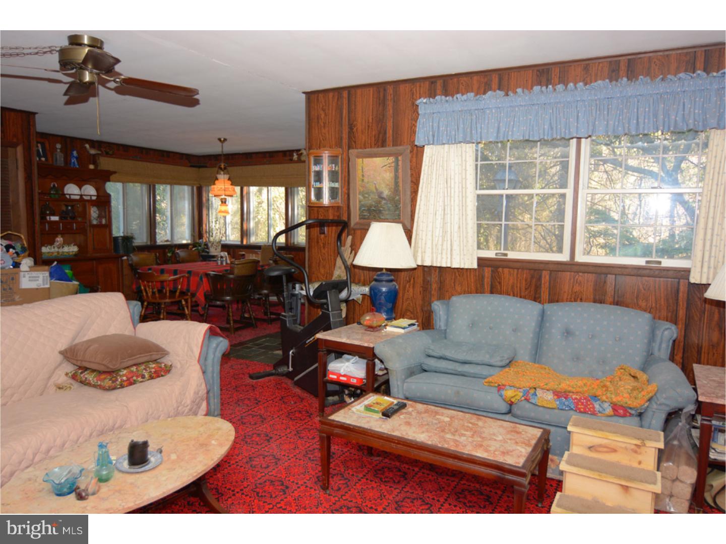 2176 New Holland Road Shillington, PA 19607 - Photo 5 of 25