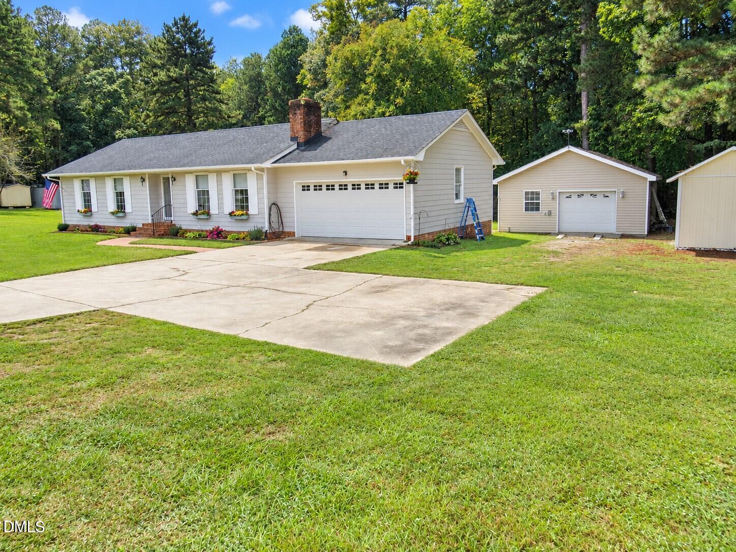 1565 Spring Valley Lake Road Henderson, NC 27537 - Photo 37 of 37 Front view