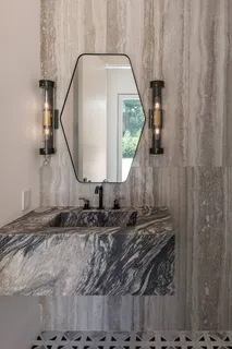 $5,495,000 | 35 Sunset Drive, Sag Harbor, NY 11963