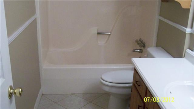 122 Robin Hood Road Dickson, TN 37055 - Photo 9 of 12 Gallery Image 9