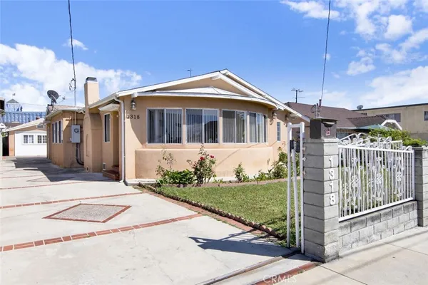 $1,350,000 | 1318 North Alexandria Avenue, Los Angeles, CA 90027