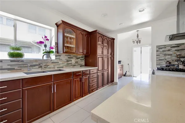 $1,350,000 | 1318 North Alexandria Avenue, Los Angeles, CA 90027