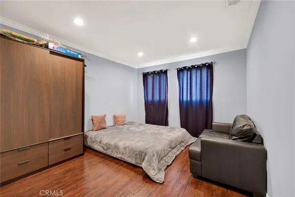 $1,350,000 | 1318 North Alexandria Avenue, Los Angeles, CA 90027