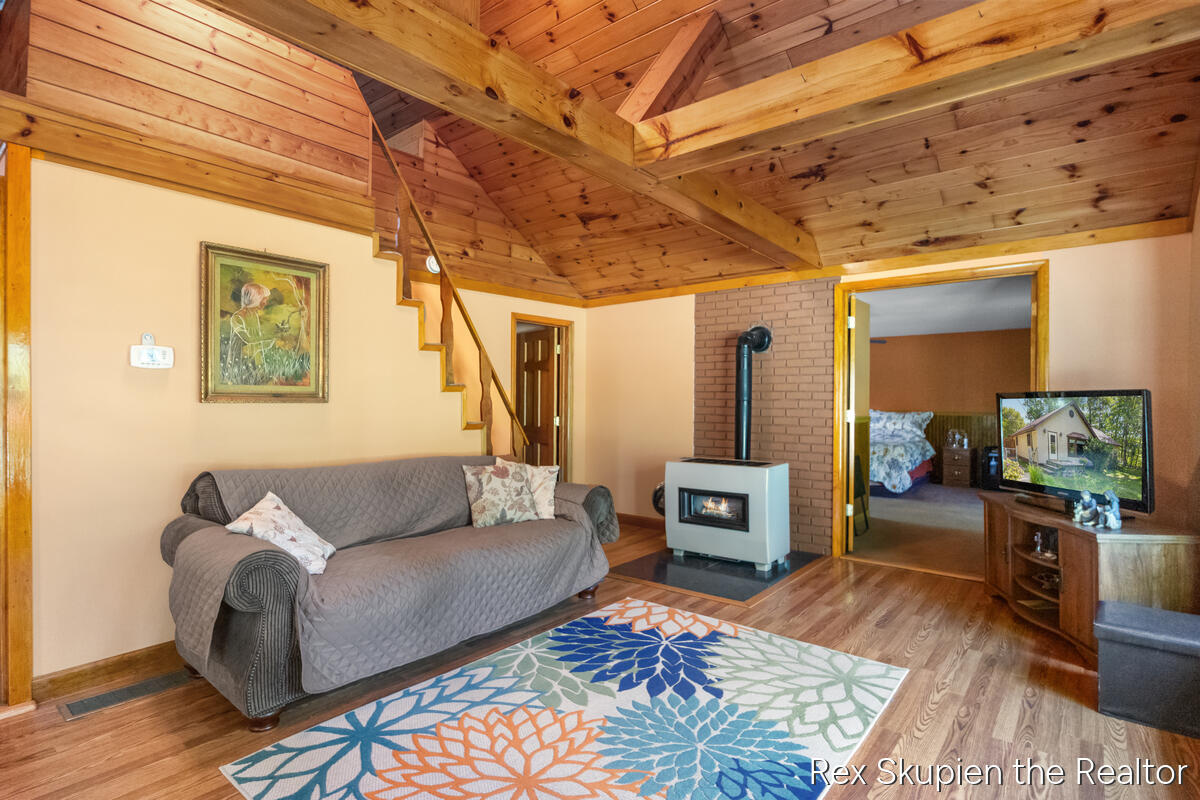 3497 West Baseline Road White Cloud, MI 49349 - Photo 11 of 49