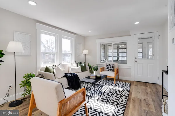 $304,000 | 7503 Riddle Avenue, Baltimore, MD 21224