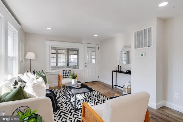 $304,000 | 7503 Riddle Avenue, Baltimore, MD 21224