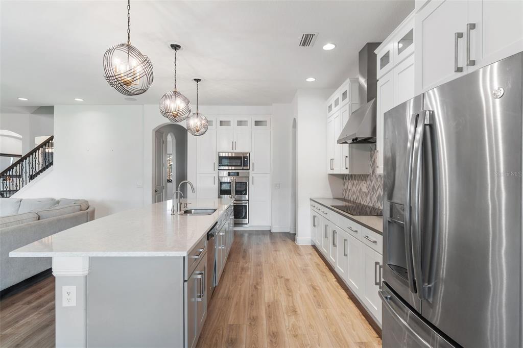 913 Buckhurst Drive Spring Hill, FL 34609 - Photo 14 of 41