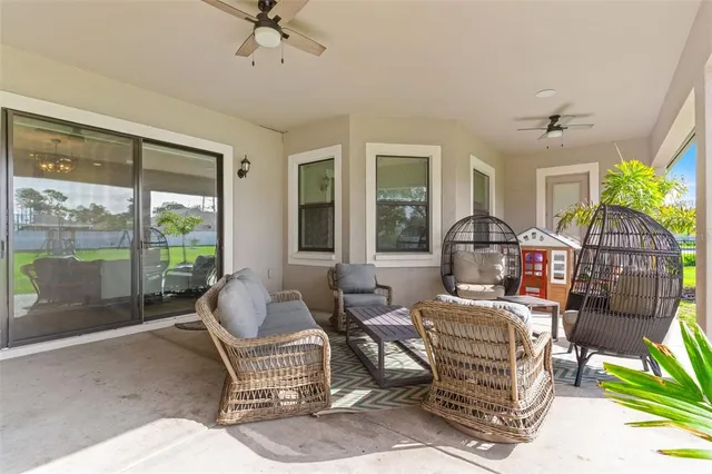 $665,000 | 913 Buckhurst Drive, Spring Hill, FL 34609