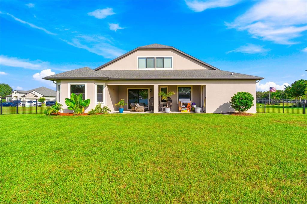 913 Buckhurst Drive Spring Hill, FL 34609 - Photo 37 of 41