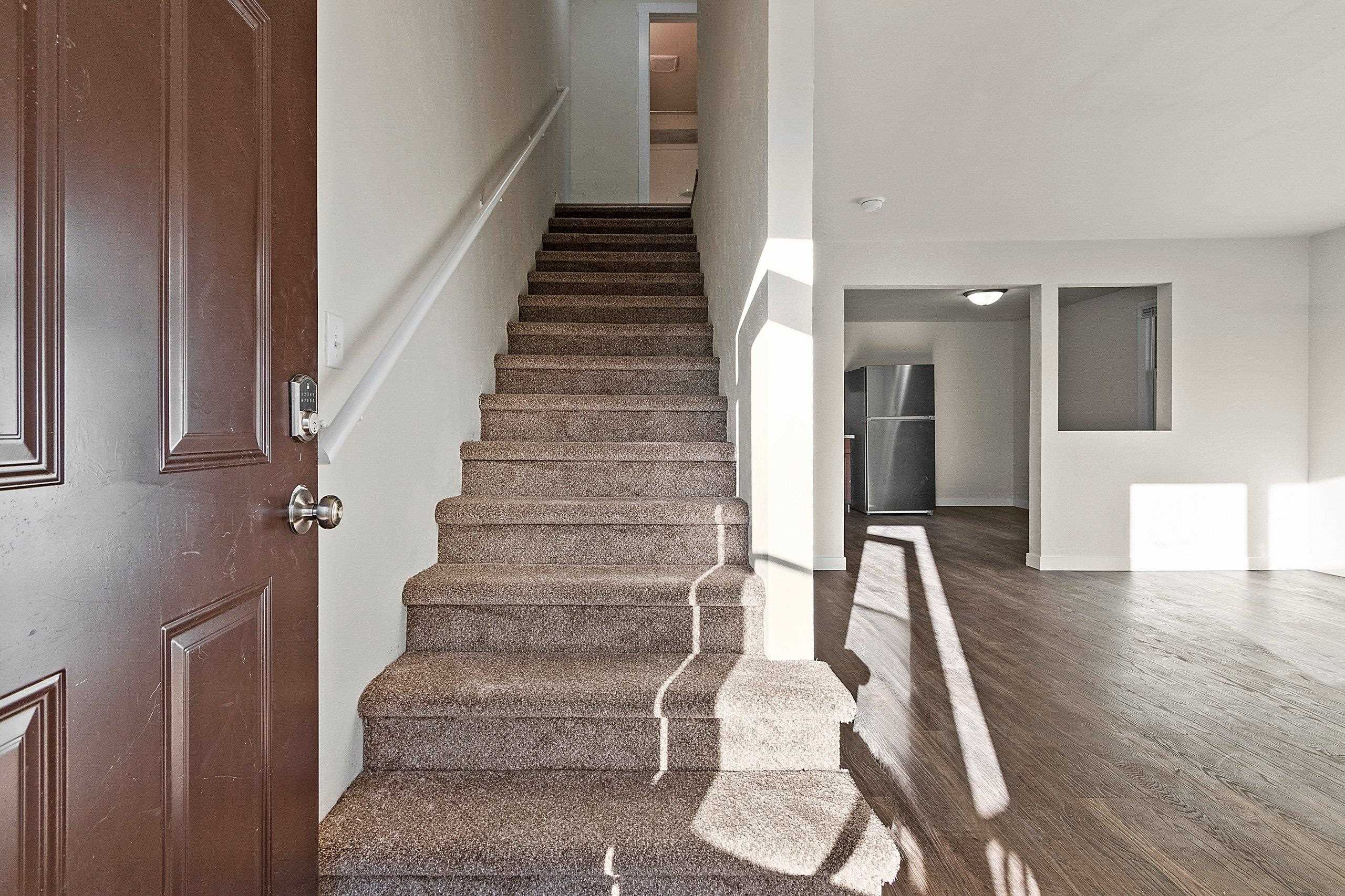 2130 Elm View Drive, Unit D Ashwaubenon, WI 54304 - Photo 2 of 25