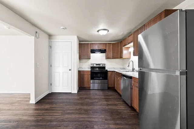 $197,000 | 2130 Elm View Drive, Unit D, Ashwaubenon, WI 54304