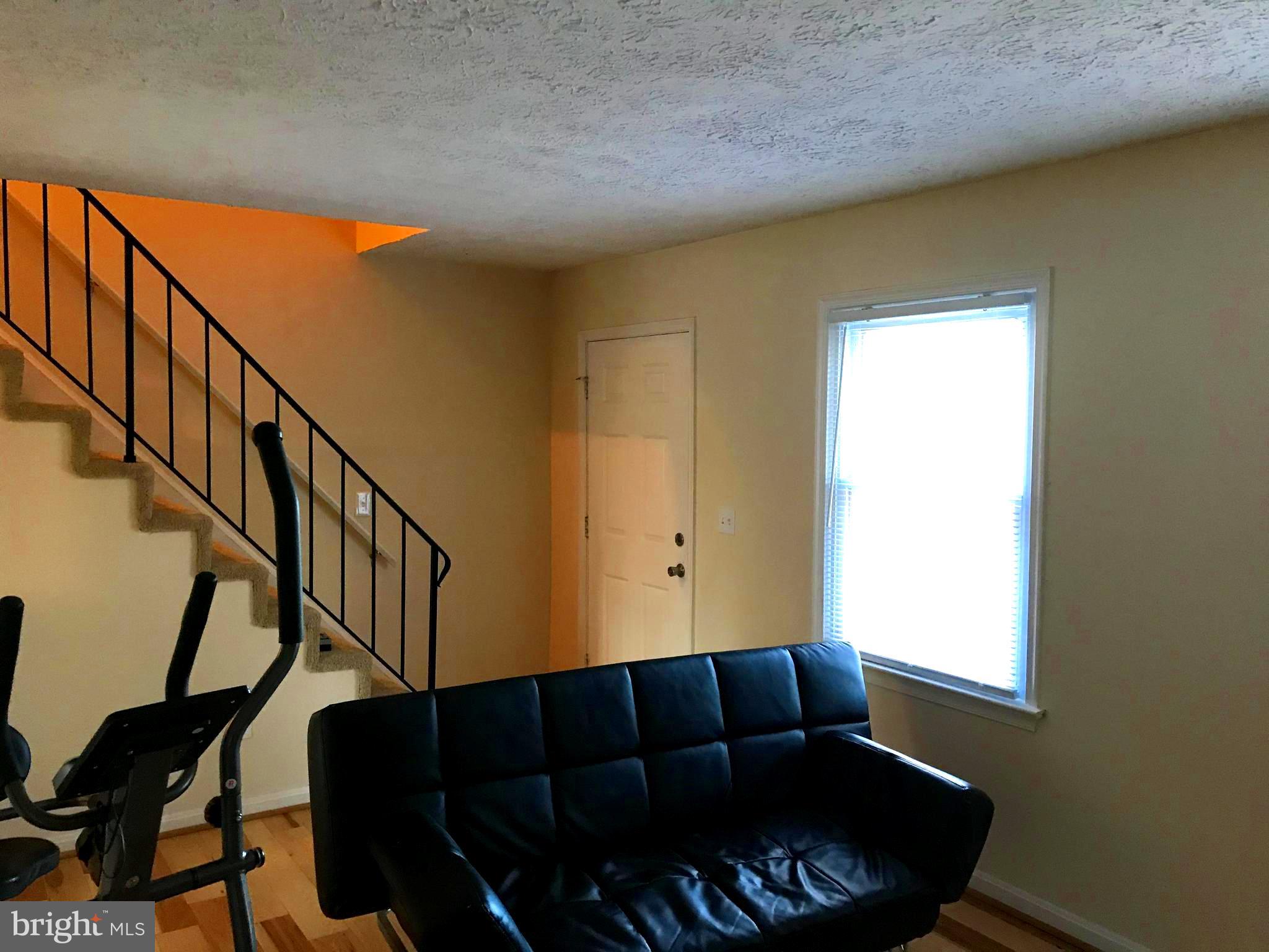 5147 Red Cedar Road Sumerduck, VA 22742 - Photo 8 of 30 Living Room