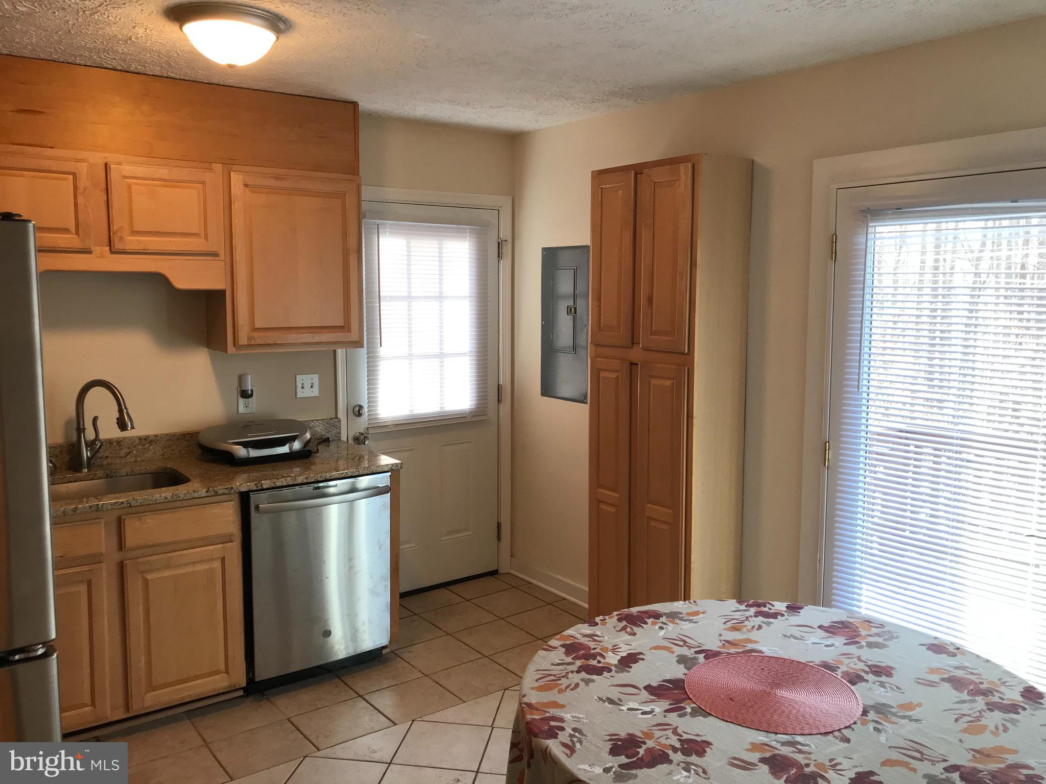 5147 Red Cedar Road Sumerduck, VA 22742 - Photo 9 of 30 Kitchen