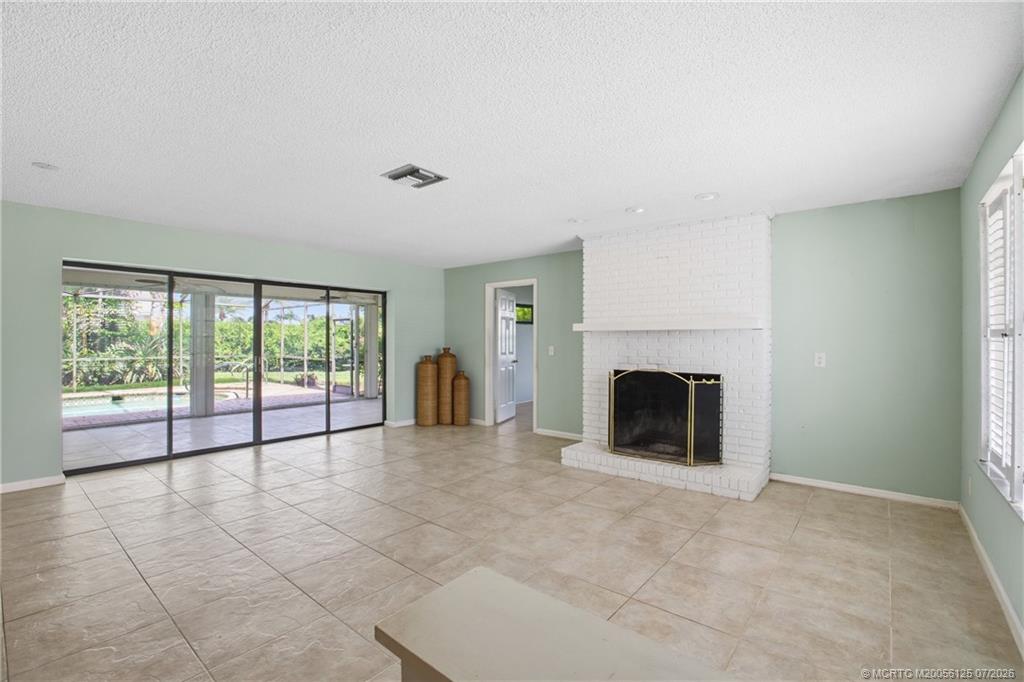 3131 Southeast Fairway West Stuart, FL 34997 - Photo 3 of 48