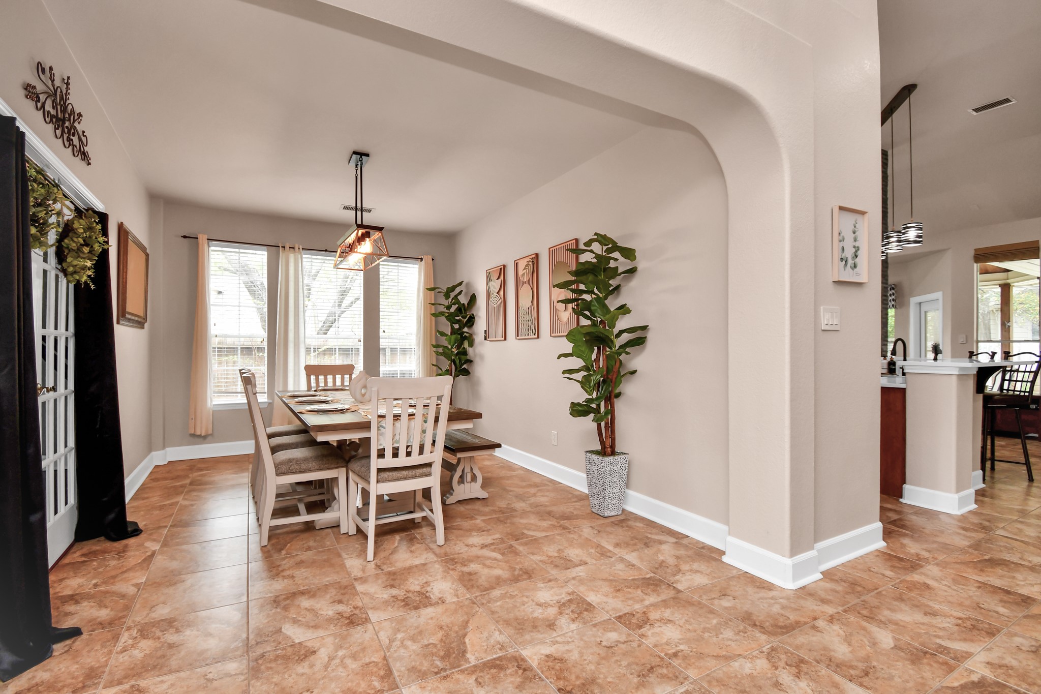 7 New Dawn Place Conroe, TX 77385 - Photo 9 of 48