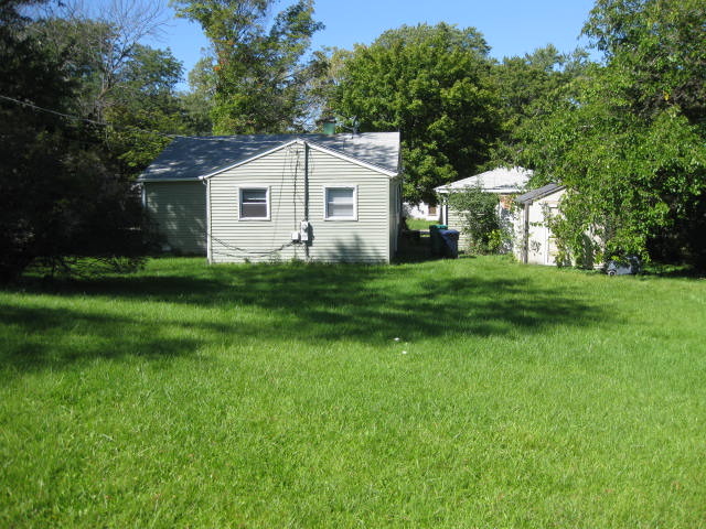 11 Golfview Road Lake Zurich, IL 60047 - Photo 3 of 13