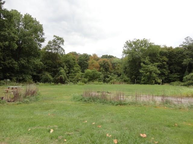 1705 Beaver Grade Road Coraopolis, PA 15108 - Photo 14 of 16 Gallery Image 14