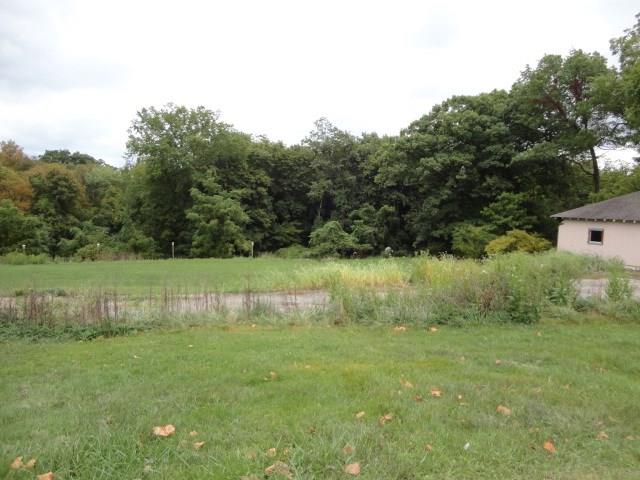 1705 Beaver Grade Road Coraopolis, PA 15108 - Photo 15 of 16 Gallery Image 15