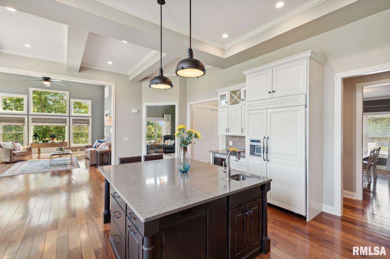5877 Cardinal Road Bettendorf, IA 52722 - Photo 25 of 75 Gallery Image 25