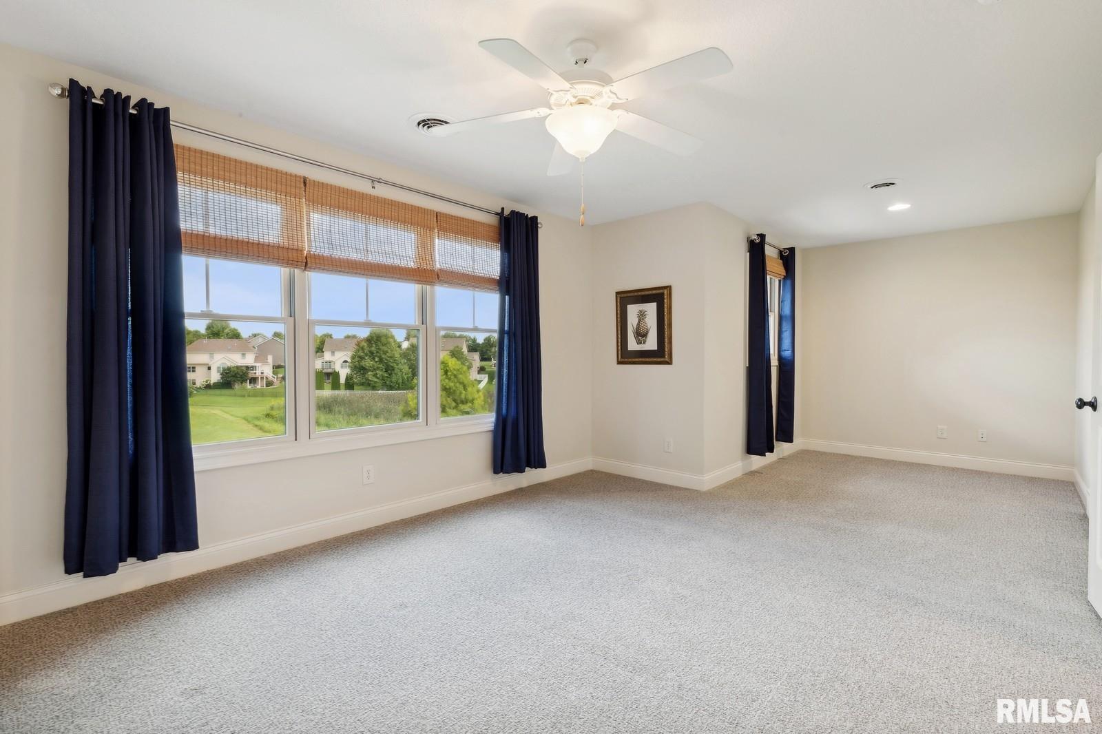 5877 Cardinal Road Bettendorf, IA 52722 - Photo 47 of 75 Gallery Image 47