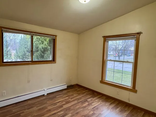 $199,000 | 301 South 4th Street, Olivia, MN 56277