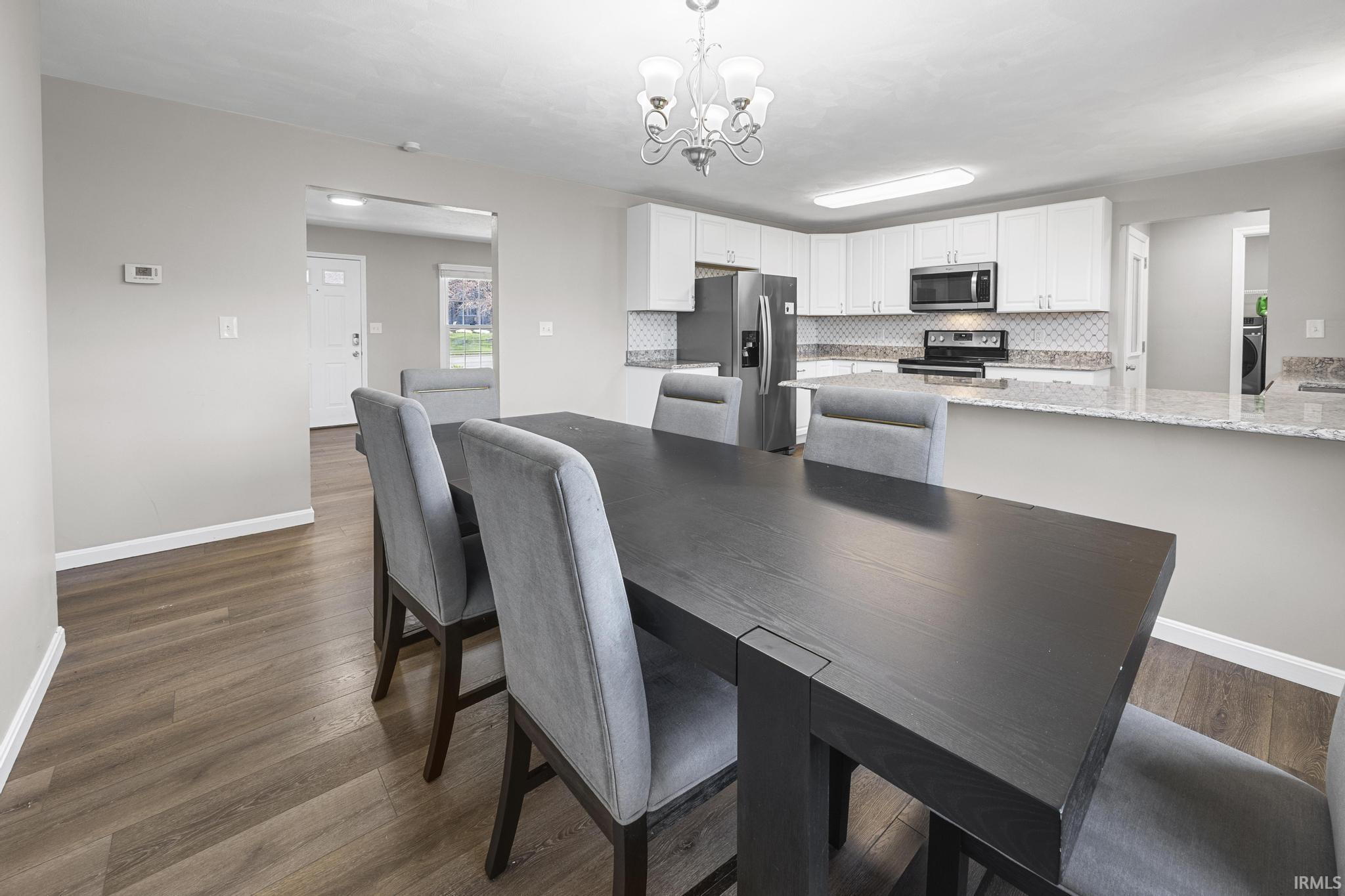 1517 Gregory Lane Jasper, IN 47546 - Photo 5 of 36