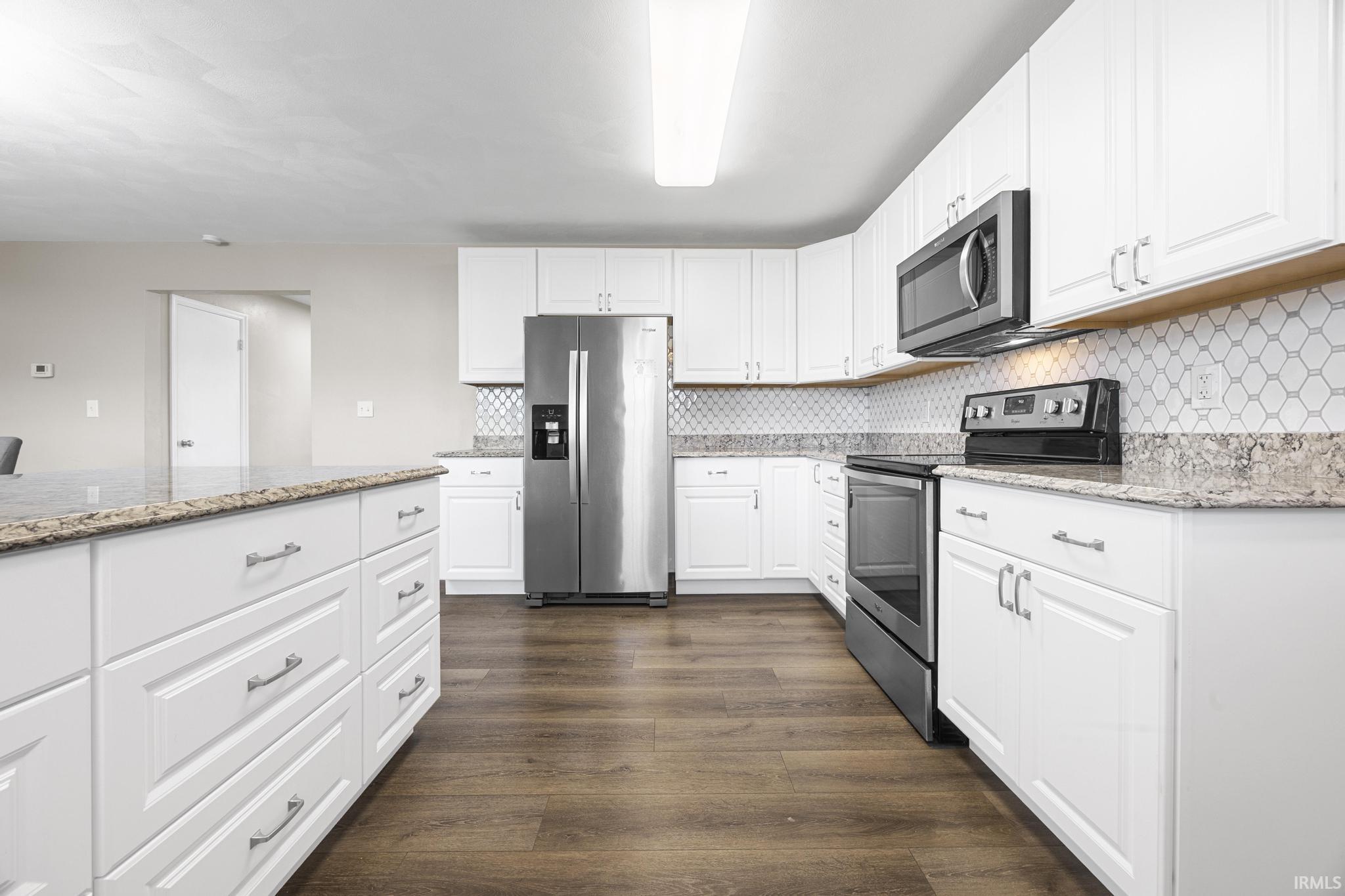 1517 Gregory Lane Jasper, IN 47546 - Photo 8 of 36