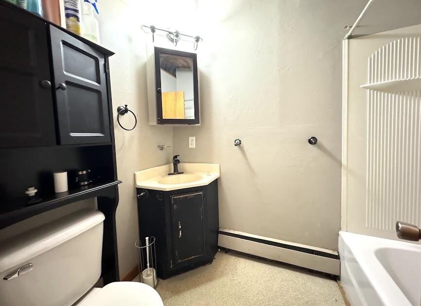 235 South Reynolds Road Winslow, ME 04901 - Photo 26 of 47 bath1