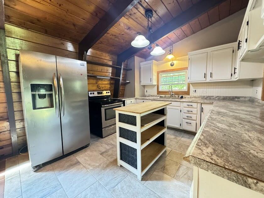 235 South Reynolds Road Winslow, ME 04901 - Photo 7 of 47 kitchen2