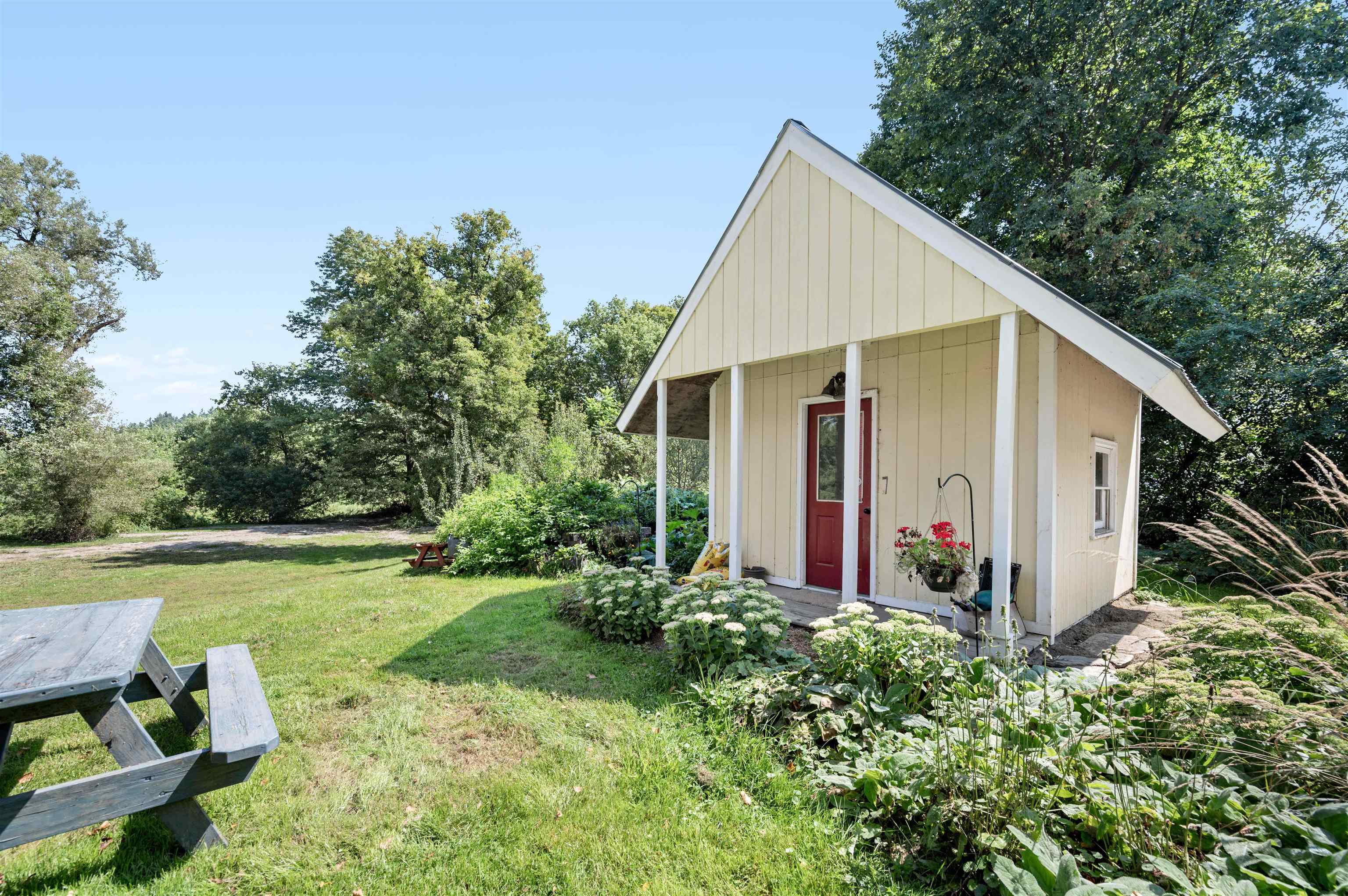 125 Bridge Street Waitsfield, VT 05673 - Photo 47 of 54