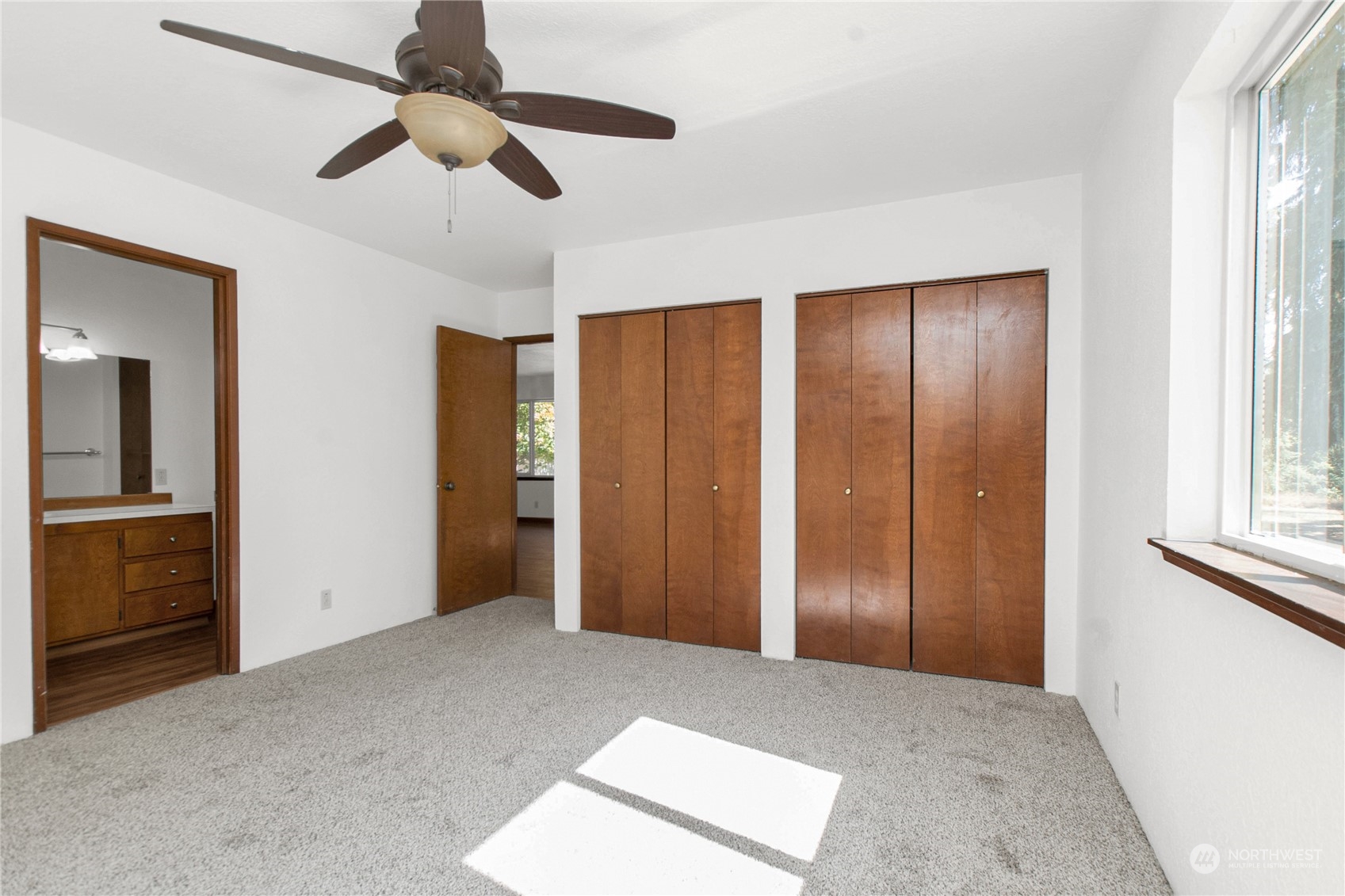 16635 Case Road Southwest Rochester, WA 98579 - Photo 24 of 35 wooden floor in an empty room