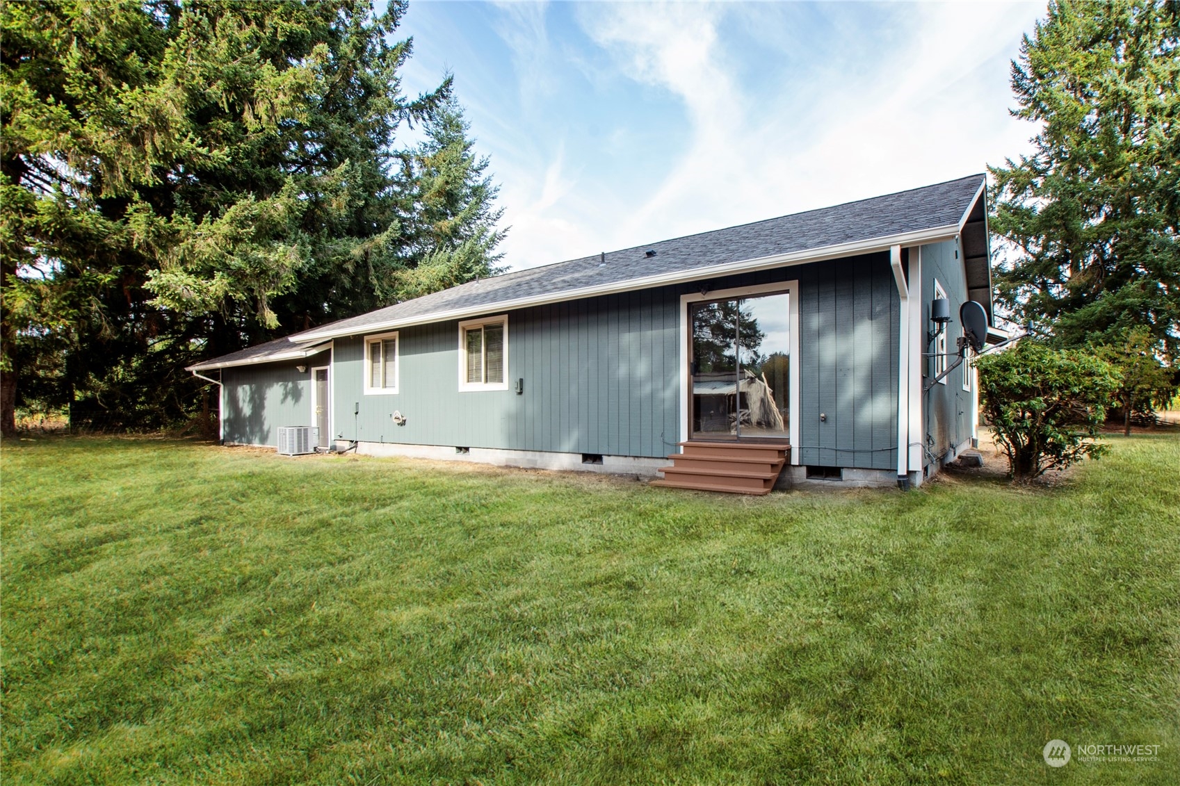 16635 Case Road Southwest Rochester, WA 98579 - Photo 28 of 35 a view of a house with backyard and garden
