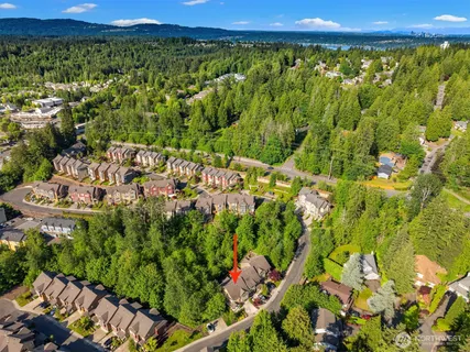 $1,098,000 | 900 228th Avenue Northeast, Unit 15C, Sammamish, WA 98074