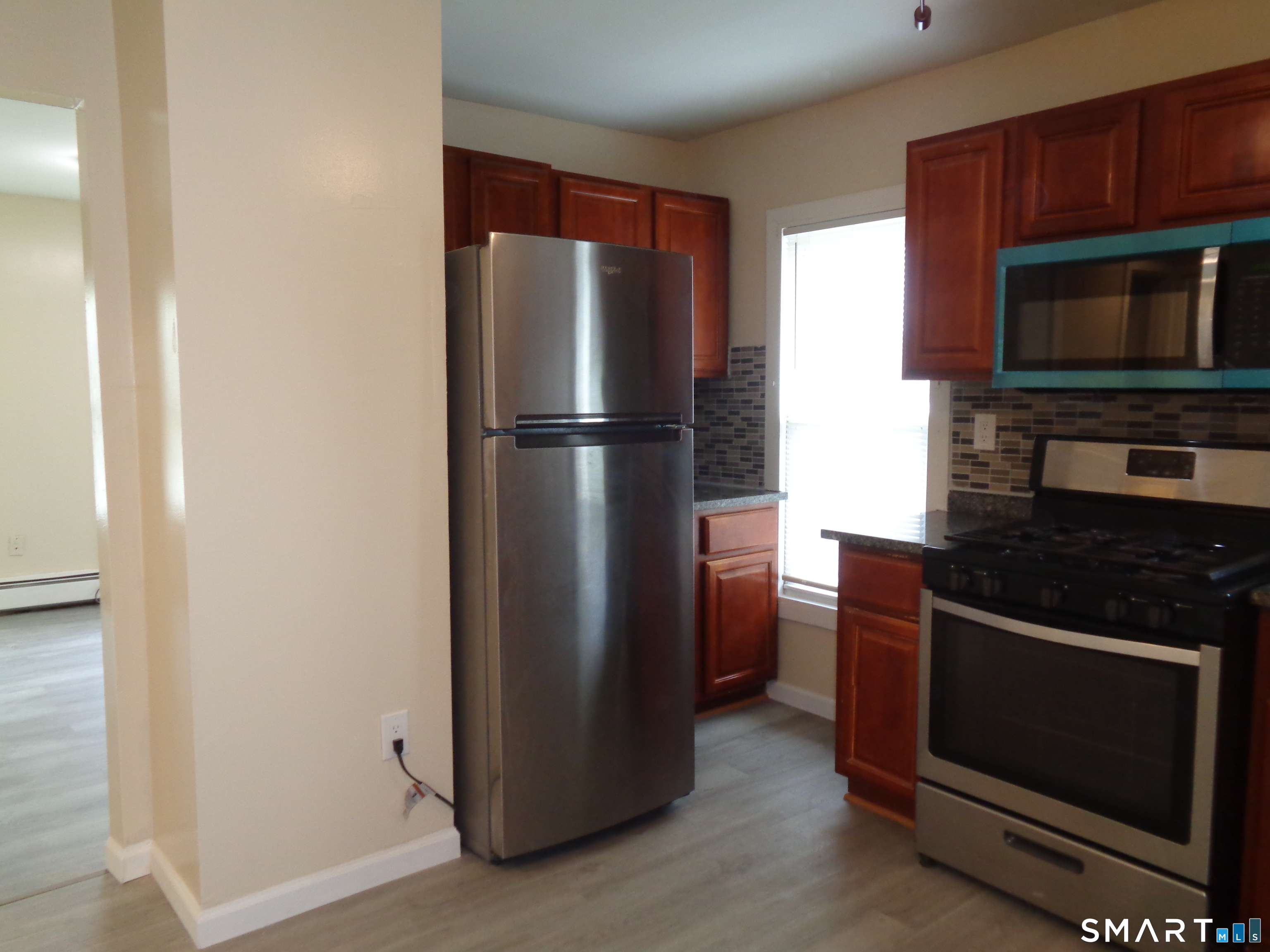 92 Smith Street Derby, CT 06418 - Photo 3 of 27 New SS appliances