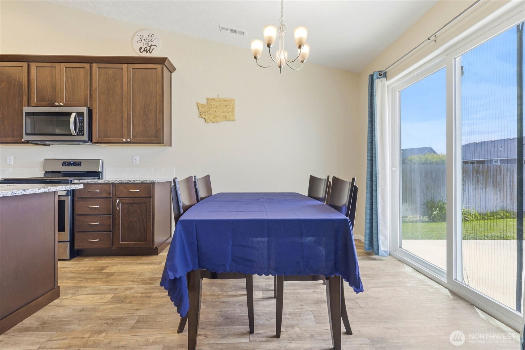 6212 Ramus Lane Pasco, WA 99301 - Photo 8 of 30
