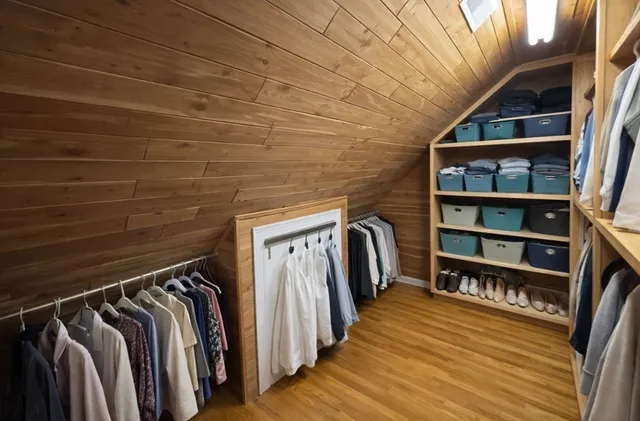 $975,000 | 6 Adams Court, Unit 6, Hingham, MA 02043