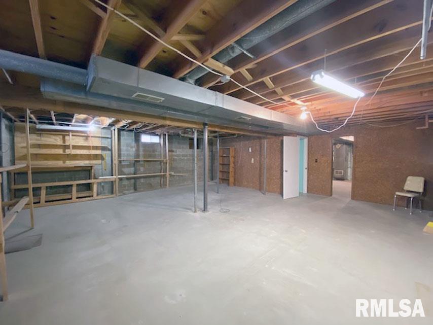 332 Palm Street Canton, IL 61520 - Photo 34 of 42 Gallery Image 34