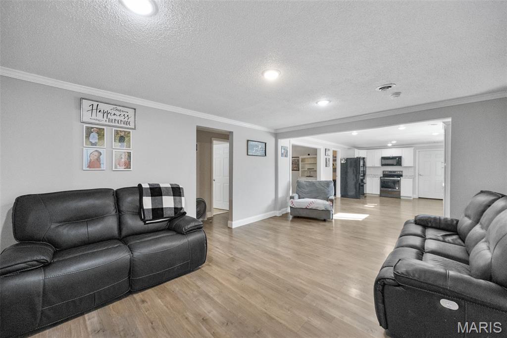 10179 Vine Road Cadet, MO 63630 - Photo 9 of 49