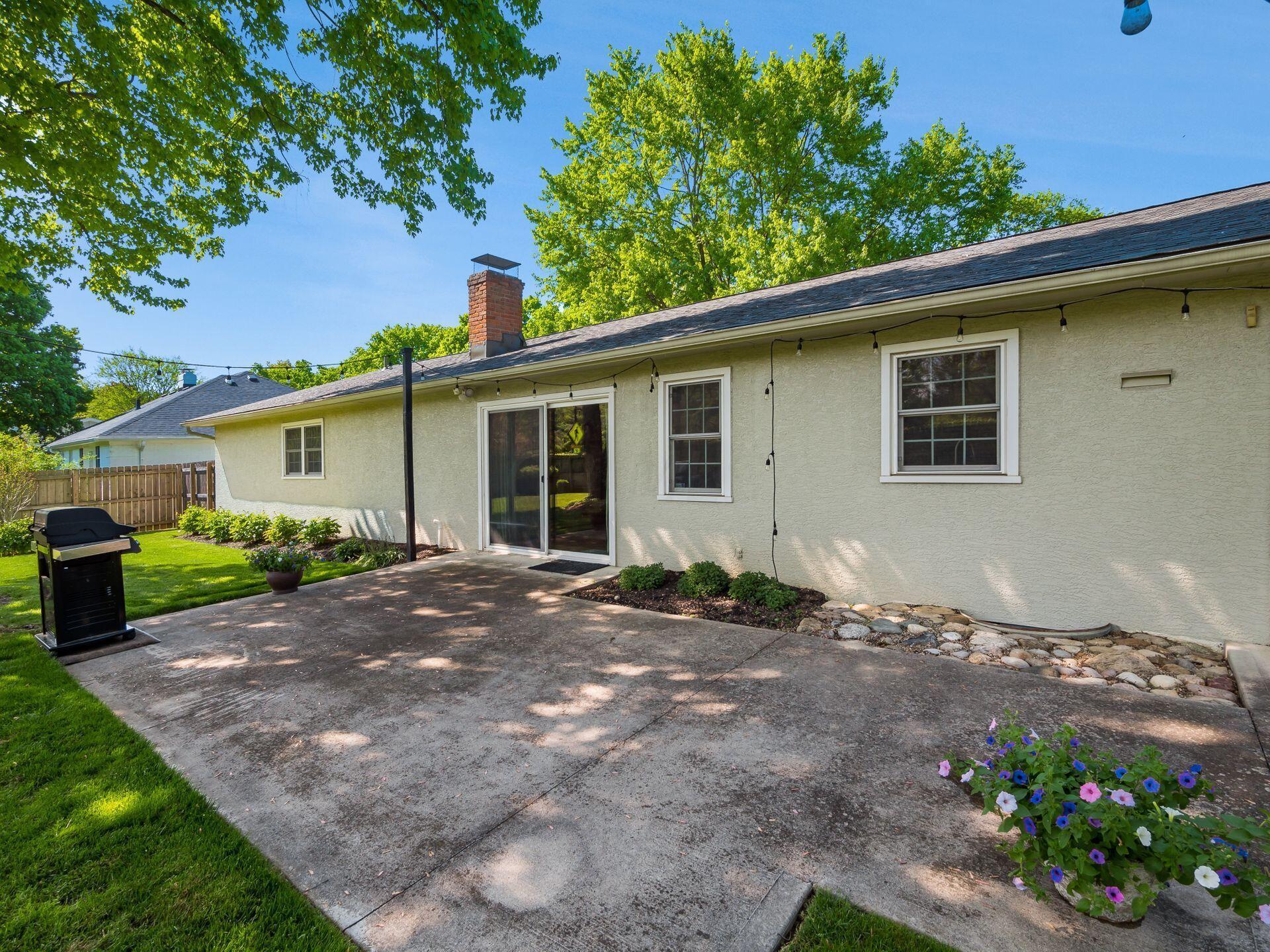 2711 Folkstone Road Columbus, OH 43220 - Photo 62 of 62 062_fd4b_N 2711 Folkstone 136