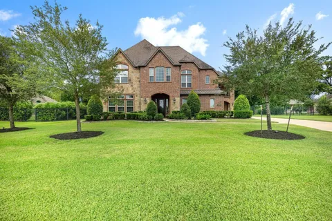 $1,299,000 | 4926 Beekman Drive, Missouri City, TX 77459