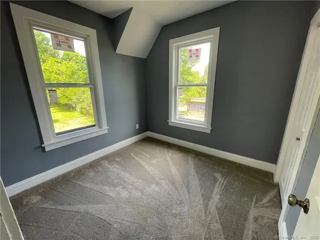 $2,500 | 477 Main Street, Cromwell, CT 06416