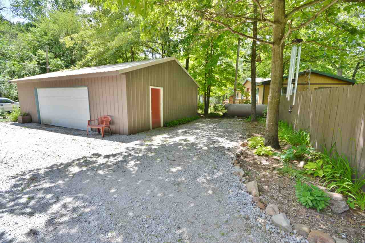 12379 West Tippecanoe Ranch Road Delphi, IN 46923 - Photo 8 of 36 Gallery Image 8
